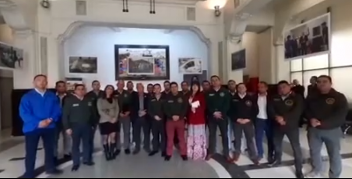 Gendarmes protestan en el Ministerio de Justicia y advierten que no se moverán “hasta que el ministro y el subsecretario nos atiendan”
