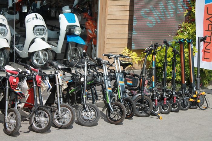 París decide regular uso de scooters eléctricos al convertirse «en la ley de la jungla»