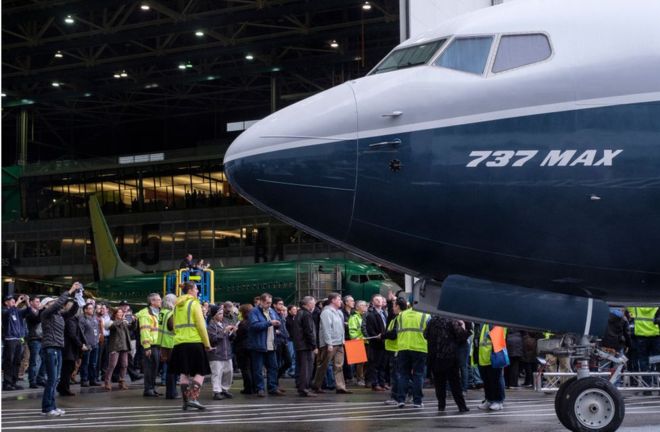 Boeing 737 Max: ¿qué ocurrió dentro de la cabina de los aviones que se accidentaron en Etiopía e Indonesia?