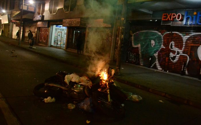 Valparaíso en picada contra la Cuenta Pública: Sharp «cobrará» al Gobierno los destrozos y el comercio porteño pide la salida de la gobernadora provincial