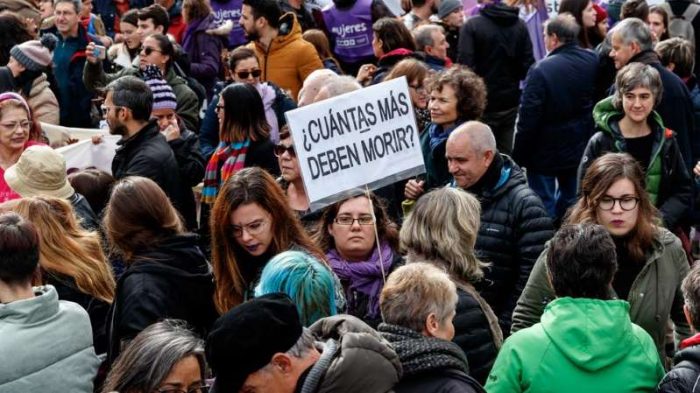 Las mil mujeres asesinadas por violencia machista sacuden a sociedad española