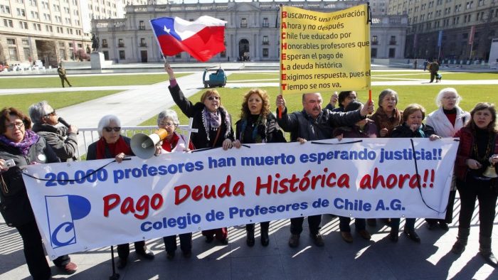 Profesores inician este lunes paro nacional indefinido acusando «portazo» del Gobierno a sus demandas