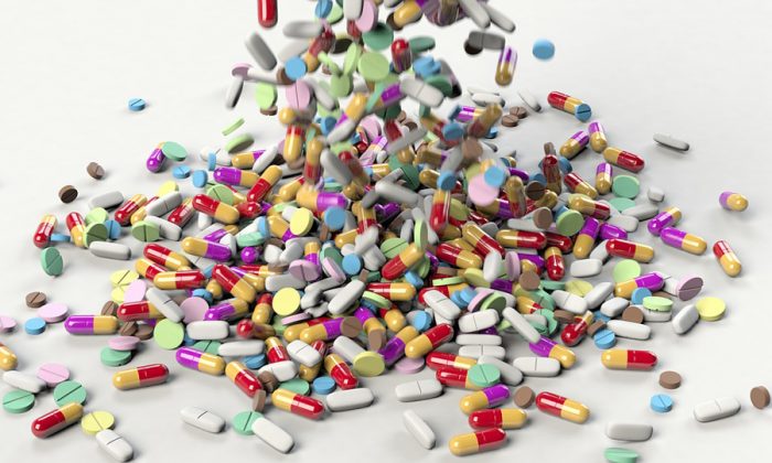Uso desmedido de antibióticos podría provocar desde conjuntivitis a cegueras