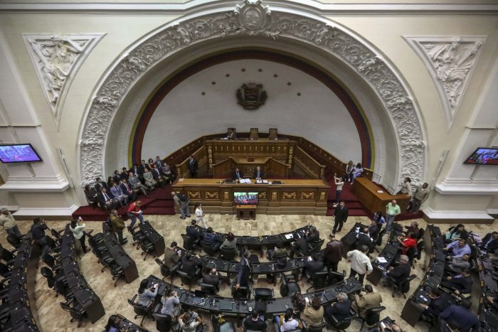 Parlamento venezolano pide a Bachelet verificar salud de presos políticos