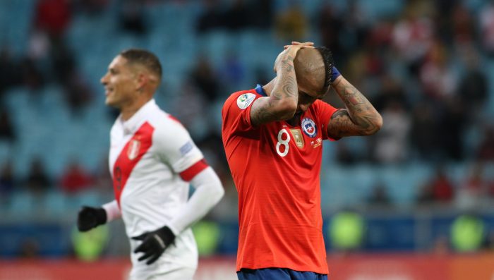 Chile cayó categóricamente ante Perú y se frustró el sueño del tricampeonato