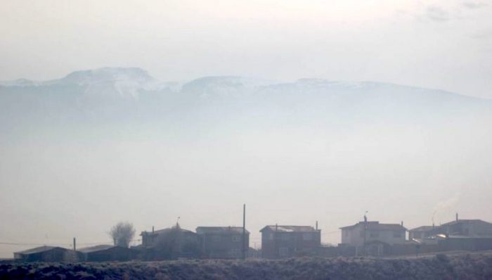 Confirman prohibición del uso de leña húmeda este invierno en Coyhaique