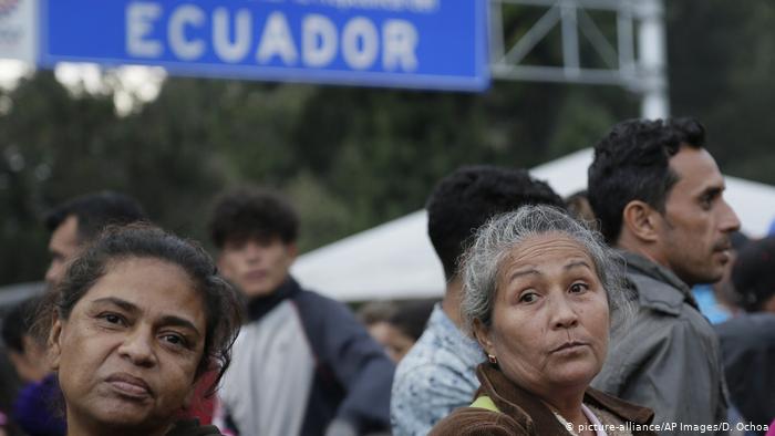 Ecuador impondrá visas a inmigrantes venezolanos