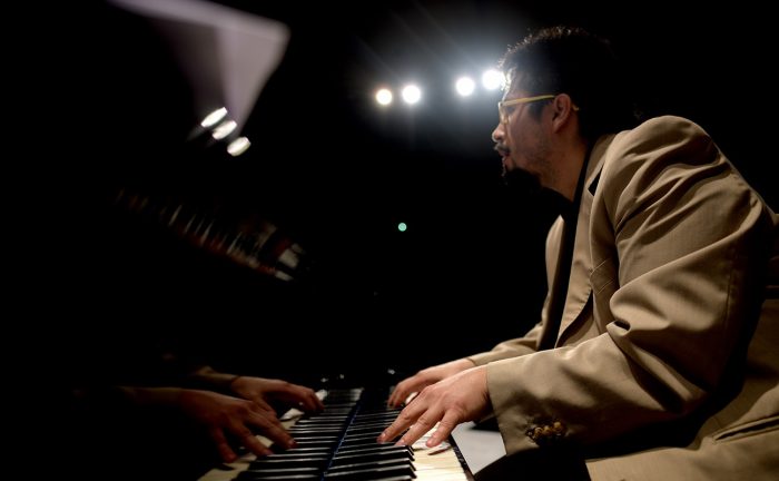 Jazz en Patio Bellavista: Imperdible concierto de pianista Orion Lion junto a la contrabajista coreana Seulgi Hwaong