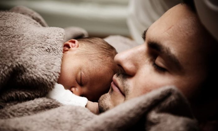Amor de papá: más de 700 mil hombres ejercen una paternidad activa en familias monoparentales
