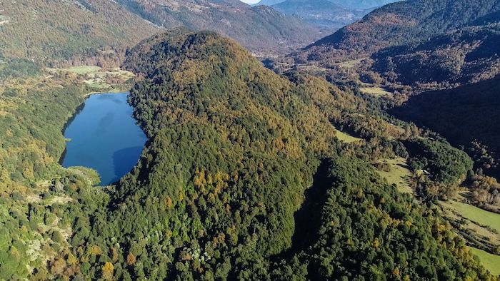 No lo quiere nadie: Critican aprobación de DIA de hidroeléctrica que intervendrá curso de dos ríos en Pucón