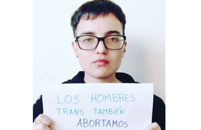 «A los hombres trans también nos pueden llegar a violar”: la publicación que se viralizó a horas de la marcha por el aborto libre