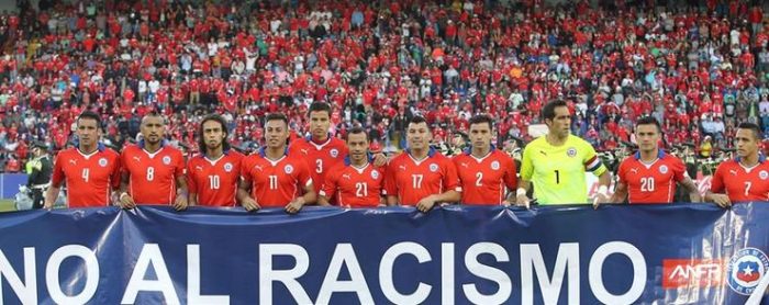 FIFA se pone estricta: nuevo código de disciplina permite a los árbitros suspender partidos por racismo