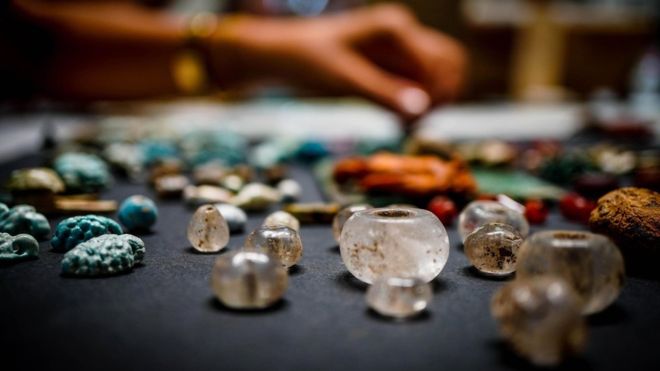 Pompeya: los enigmáticos objetos hallados en las ruinas de una casa en la ciudad sepultada que podrían ser «el tesoro oculto de un hechicero»