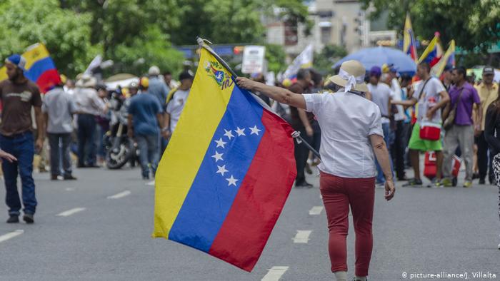 EE. UU. dice que usará «todas las herramientas» para acabar «dictadura» en Venezuela