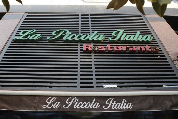 Incendio afectó al restaurante La Piccola Italia ubicado en Providencia