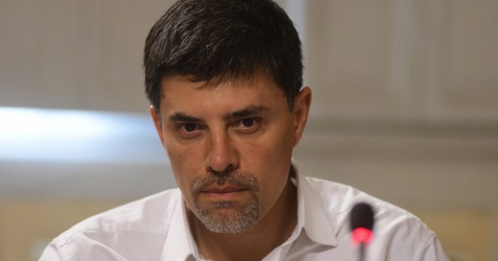 Militantes PS pedirán que tribunal del partido suspenda al diputado Marcelo Díaz por «romper» bloqueo al Gobierno