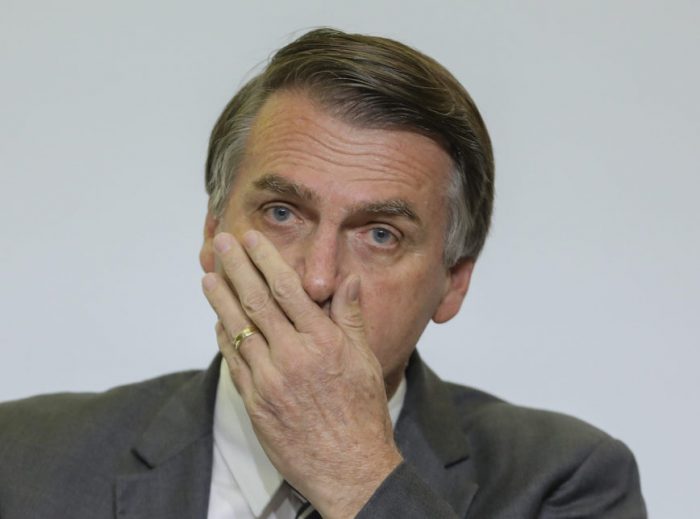 La popularidad y confianza en Gobierno de Bolsonaro en Brasil siguen cayendo