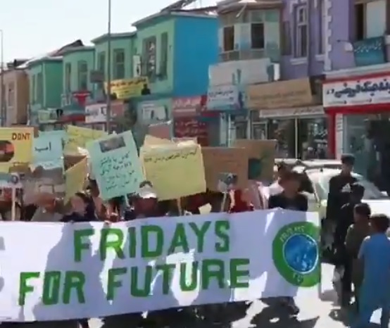 Fridays For Future: protesta ambientalista se toma las calles de Kabul, Afganistán