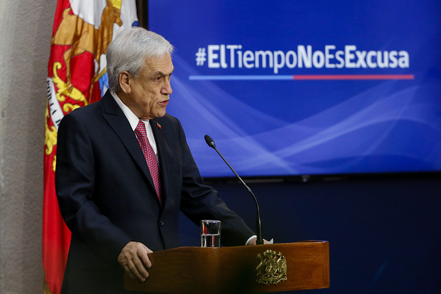 Piñerismo sale en bloque a desacreditar la denuncia contra Bernardino Piñera