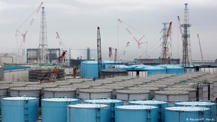 Ministro japonés de Medioambiente aboga por verter agua radiactiva de Fukushima al mar
