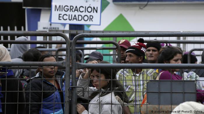 Ecuador, Perú y Chile se coordinan para enfrentar migración venezolana
