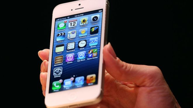 Por qué el iPhone 5 puede dejar de funcionar el 3 de noviembre y qué hacer para evitarlo