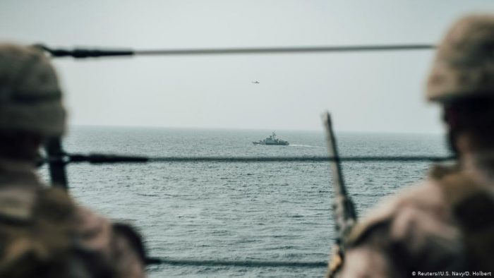 Militares de EE.UU. lanzan al mar el cuerpo de líder del Estado Islámico