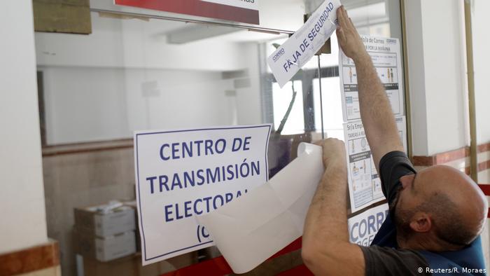 Domingo electoral: abren las urnas en Argentina y Uruguay