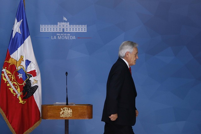 Piñera en su burbuja: partidarios afirman que la clave es «ajustarse al nuevo Chile» pero el Mandatario no conecta