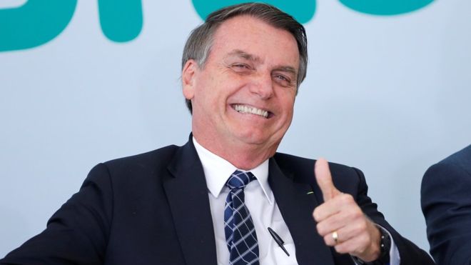 Bolsonaro califica de «victorioso» su primer año de Gobierno