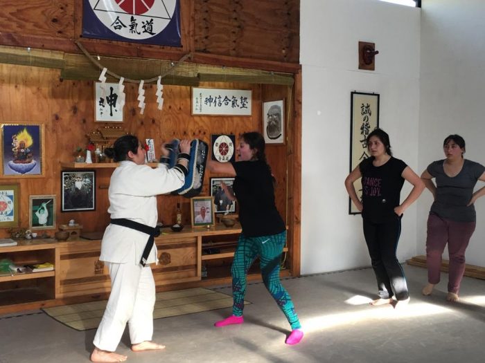 Defensa urbana para mujeres: artes marciales como forma de empoderamiento femenino