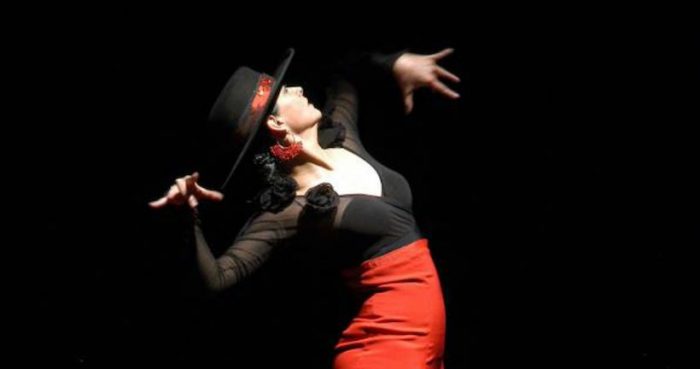 Gala Flamenca: espectáculo “España en Cuerpo de Mujer” en Centro Cultural “Vicente Bianchi”