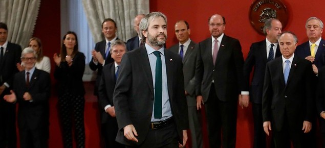 Cambio para que poco cambie: Piñera apuesta por renovación generacional pero no mueve la aguja hacia un gabinete social