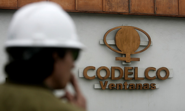 Cámara Minera de Chile expresa su rechazo a posible cierre de la Fundición Ventanas de Codelco: «Es insólito»