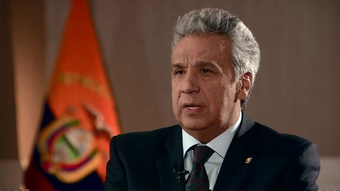 Lenín Moreno decreta toque de queda en Quito para facilitar la labor de la policía tras actos de violencia