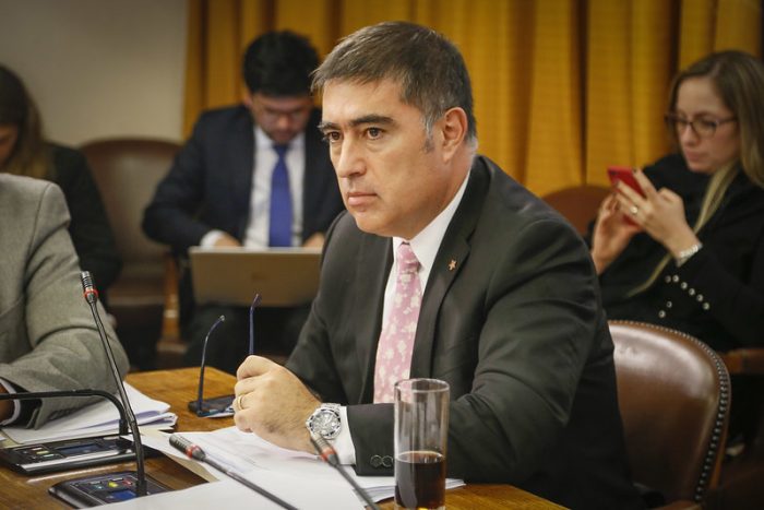Mario Desbordes tras reunión en La Moneda: “Tenemos que aislar la violencia con reformas sociales”