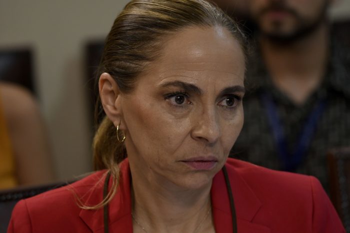 Emplazan a ministra de la Mujer, Isabel Plá, por apoyar a las Carabineras heridas y no a las víctimas de violencia sexual