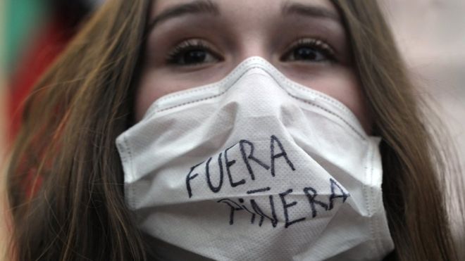 Protestas en Chile: “Si tú no tienes plata, te mueres”, la dura realidad de la salud pública en este país