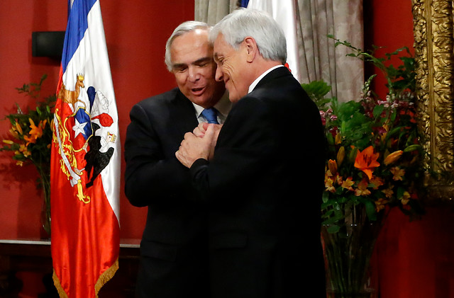 Piñera hizo una cena de desagravio al ex ministro Andrés Chadwick