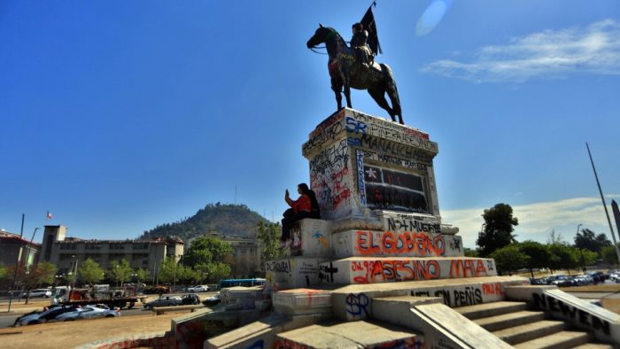 UDI envía carta al Consejo de Monumentos Nacionales para evitar que se retire la estatua de Manuel Baquedano