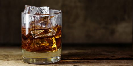 Joyas ocultas del whisky en una cata única con etiquetas de culto