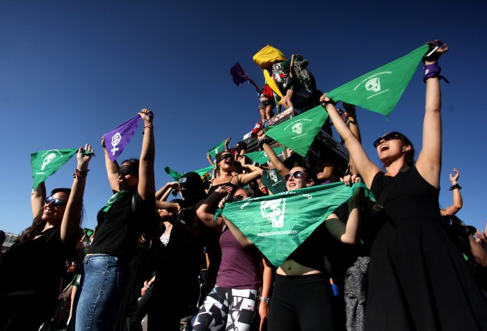 Más de 5.000 mujeres han firmado para exigir un proceso constituyente paritario