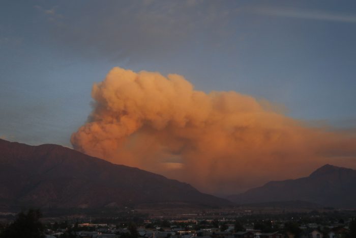 Incendio en Cajón del Maipo afectó alrededor de 365 hectáreas y se declaró Alerta Amarilla