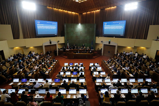 Jornada crucial: Cámara de Diputados define hoy plebiscito y normas sobre independientes, paridad de género y pueblos originarios para nueva Constitución