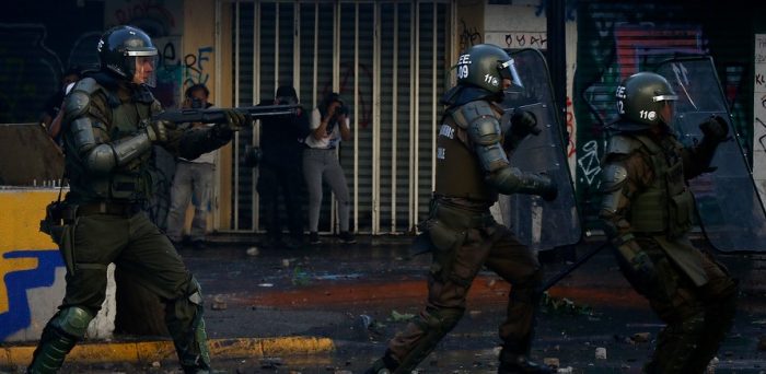 Reforma profunda a Carabineros: La Moneda finalmente anuncia creación de un consejo que modernice la policía uniformada