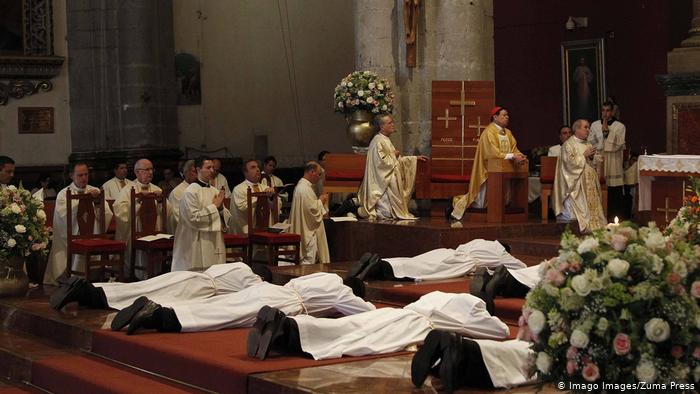 Legionarios de Cristo admiten 173 casos de pederastia