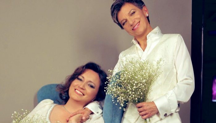 Bogotá: senadora y alcaldesa son las primeras mujeres del mundo político en casarse tras la legalización del matrimonio homosexual en Colombia