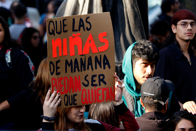 Informe del PNUD confirma que Chile lidera desigualdades en ingreso entre hombres y mujeres