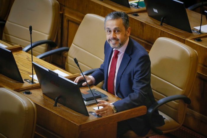 Diputado Durán critica «fin de la humanidad» que advirtió la senadora Ebensperger para rechazar el matrimonio igualitario