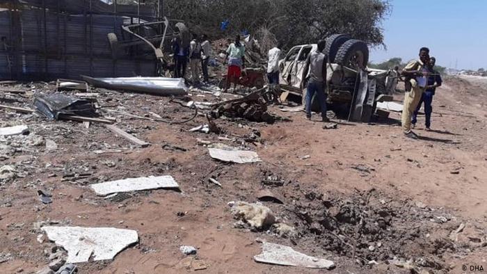Tres muertos y 20 heridos en atentado terrorista en Somalia